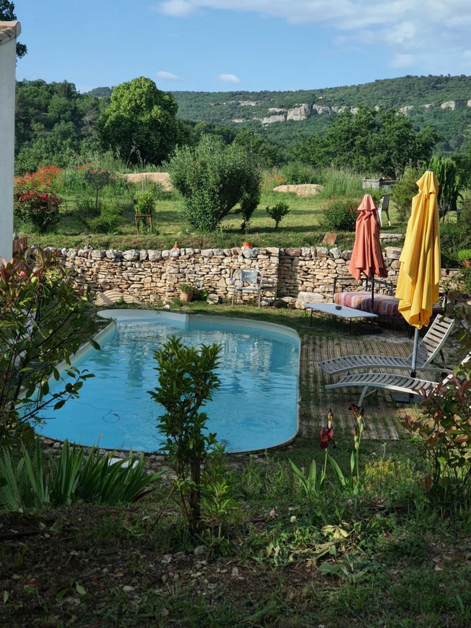 Gite Hanna En Luberon - Le Boisset De St Martin De Castillon Saint-Martin-de-Castillon 外观 照片